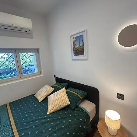La Suite Jade Avec Sa Terrasse, Clim Et Parking *